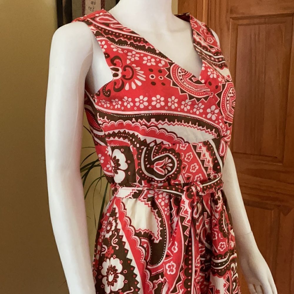 Vintage Talbots Sleeveless V Neck Lined Dress